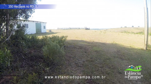 DJI_0007.00_01_30_12.Quadro022_608bfc74a109d33b116ad6cc75f27a6571a88891.jpg